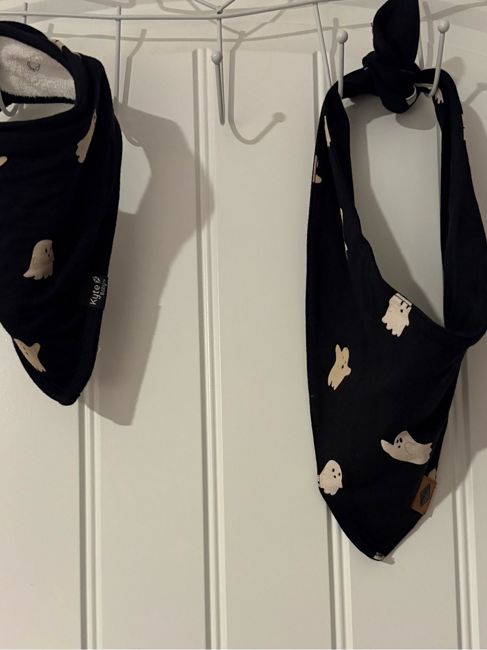Kyte BABY Bandana Bibs in Boo matching baby and dog set